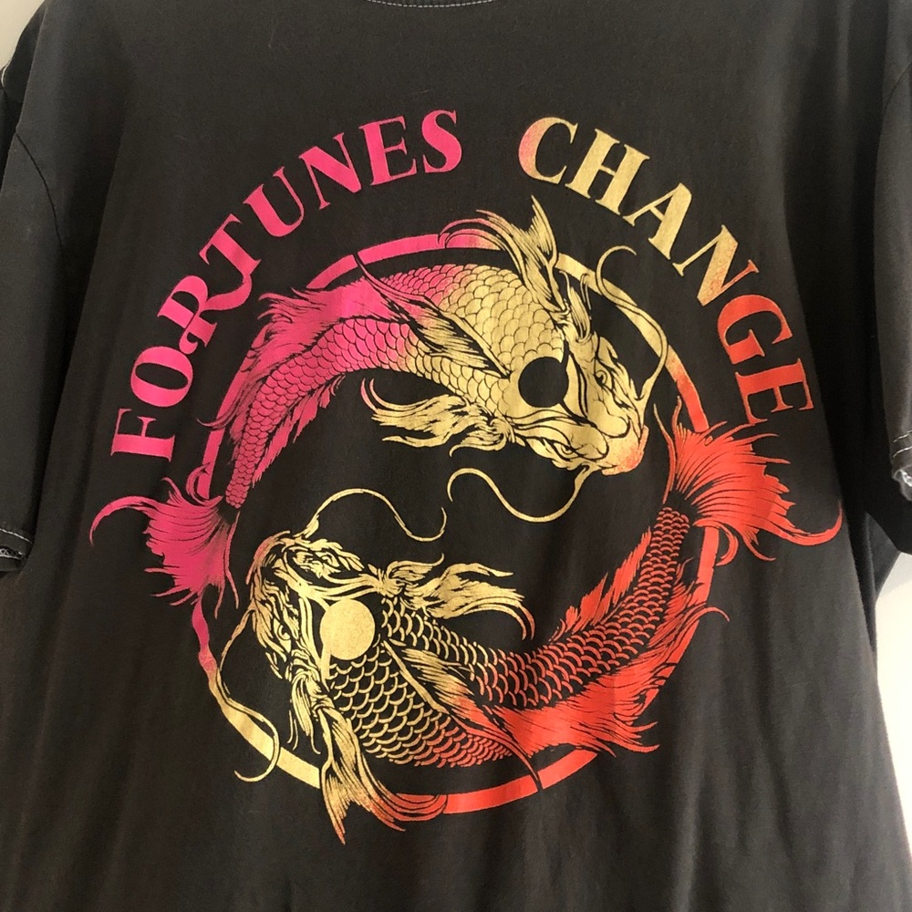 Graphic Tee - Picture 2 of 4